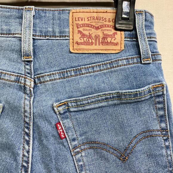 Levi's Women's Size 24X30 Blue 721 High Rise Skinny Jeans High Beams - Picture 13 of 16